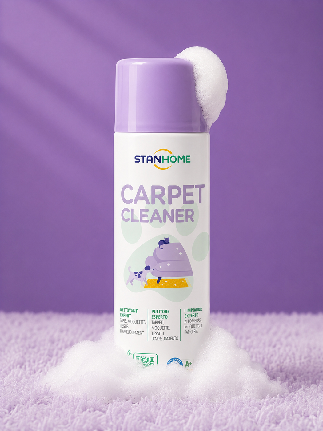 Aérosol Stanhome Carpet Cleaner posé sur un tapis, dans la mousse